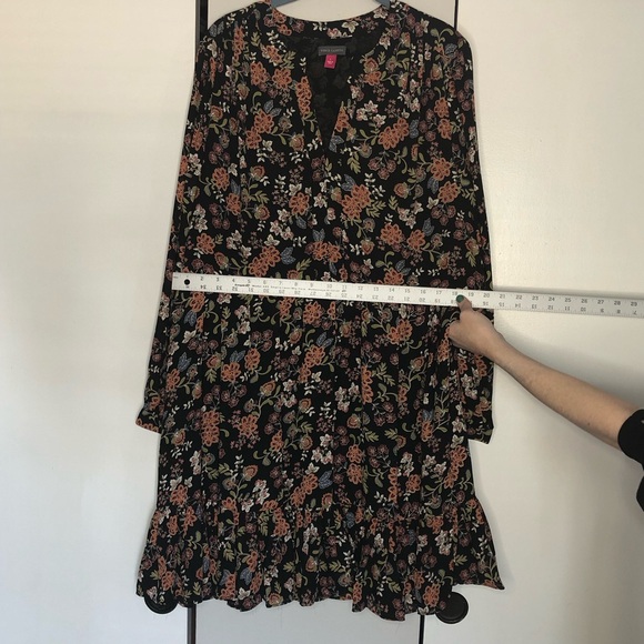 Vince Camuto Women's Floral Rich Black Off The Grid Peasant Mini Dress Size L - Picture 6 of 12